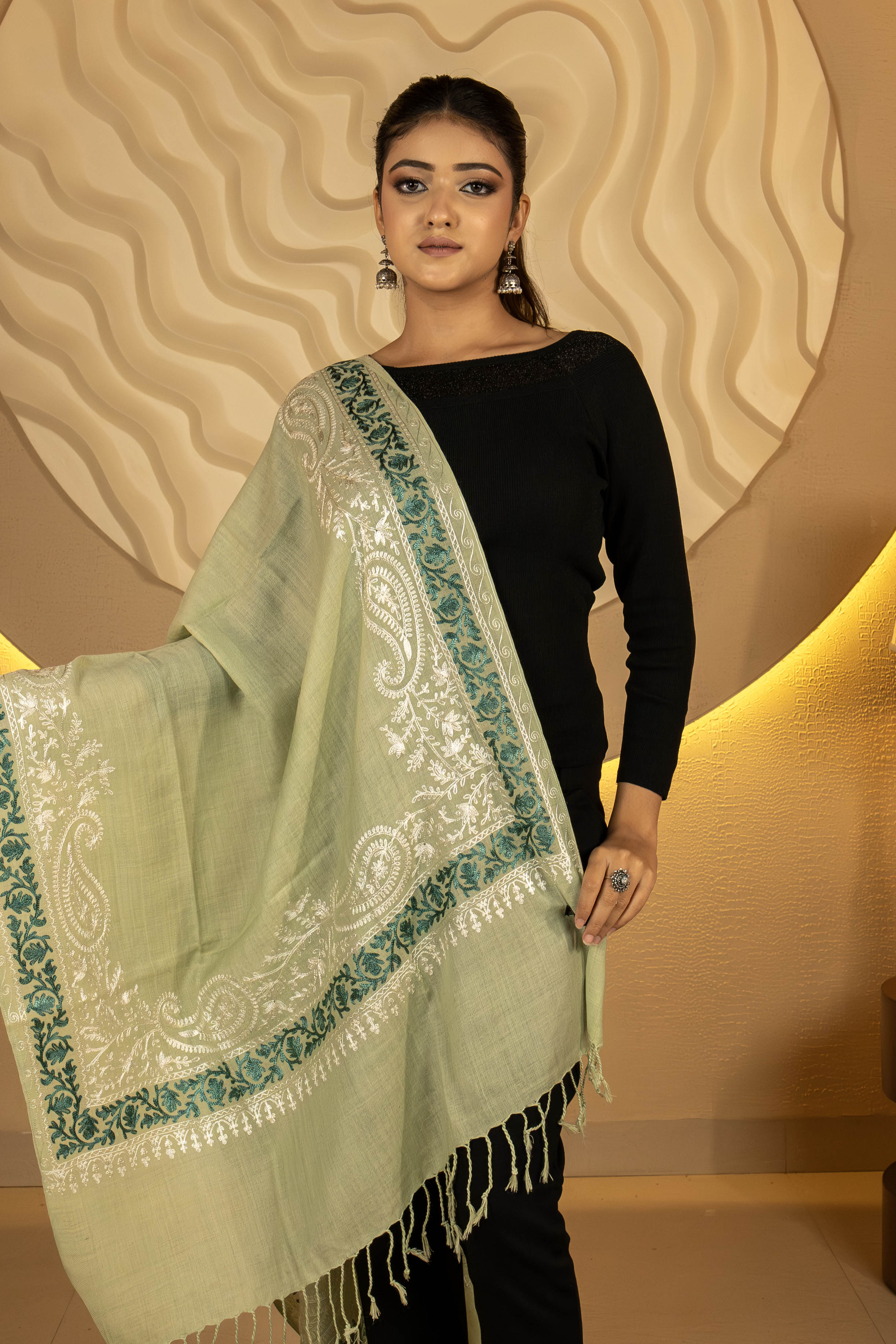 Aari Embroidered Green Poly Wool Stole For Women